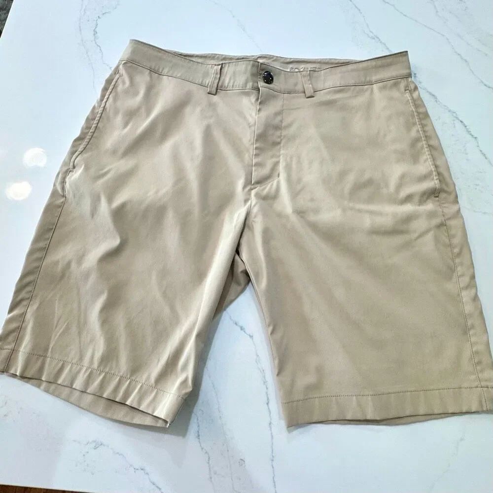 Bogner Gordone Performance Shorts. Tan. Size 38.